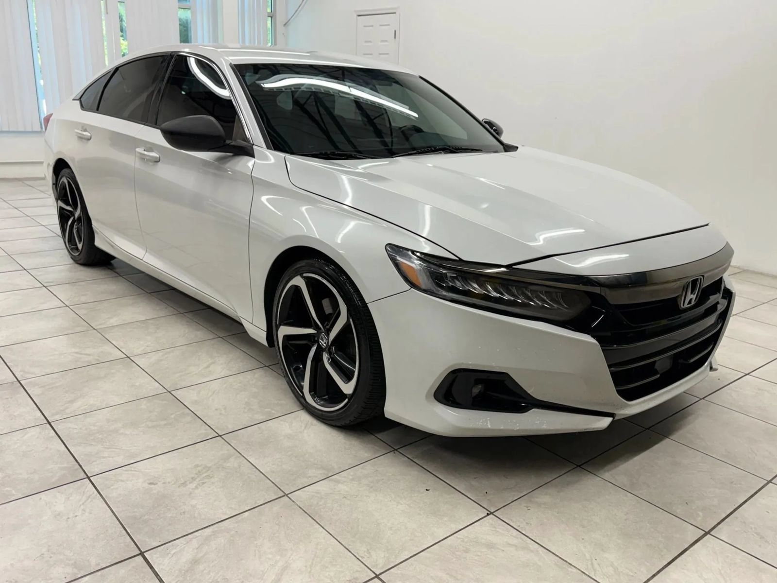 Used 2021 Honda Accord Sport image 1
