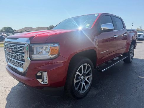 Used 2022 GMC Canyon Denali RWD image 10