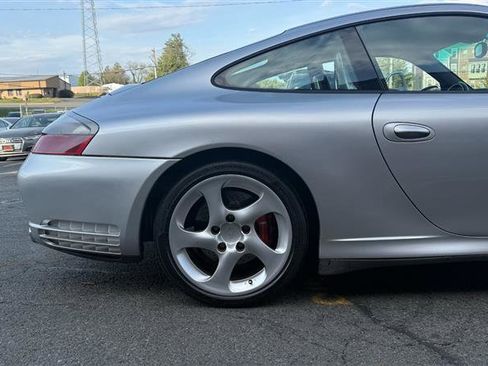 Used 2004 Porsche 911 Carrera 4S image 12