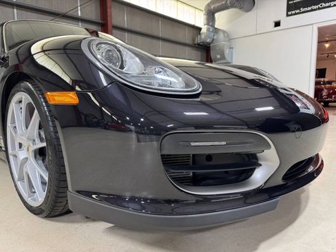 Used 2011 Porsche Boxster Spyder RWD image 18