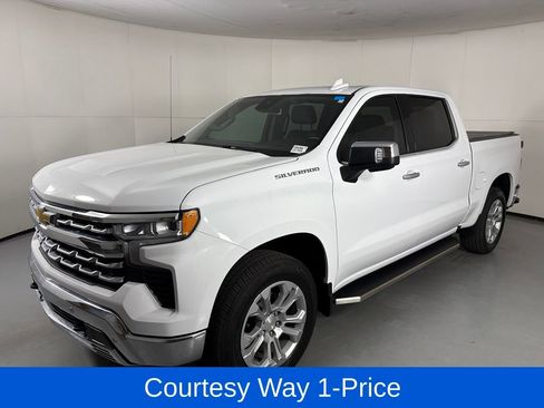 Used 2025 Chevrolet Silverado 1500 LTZ RWD image 5