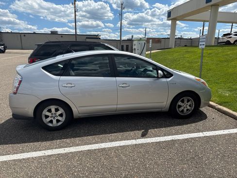 Used 2006 Toyota Prius FWD image 3