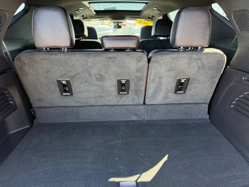 Used 2026 Chevrolet Traverse RS w/ LPO, Floor Liner Package AWD/4WD image 42