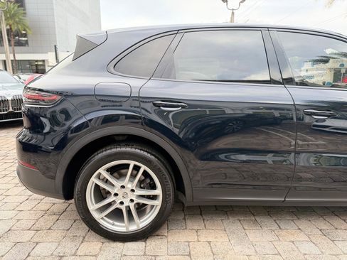 Used 2020 Porsche Cayenne image 20