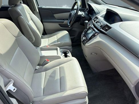 Used 2016 Honda Odyssey EX-L image 29
