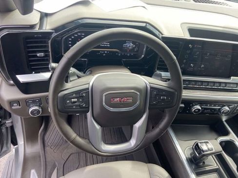 Certified 2025 GMC Sierra 1500 SLT w/ SLT Premium Plus Package AWD/4WD image 17