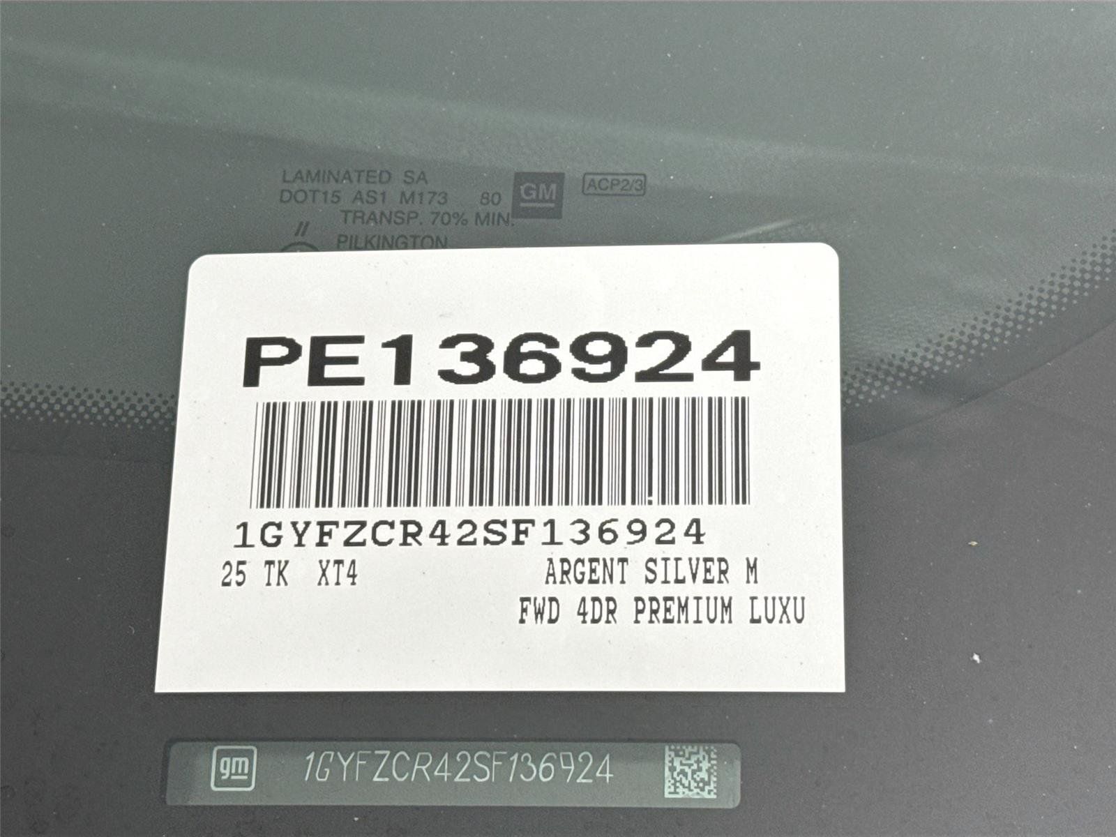 Used 2025 Cadillac XT4 Premium Luxury FWD image 47