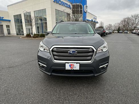 Used 2021 Subaru Ascent Limited w/ Popular Package #4 image 9
