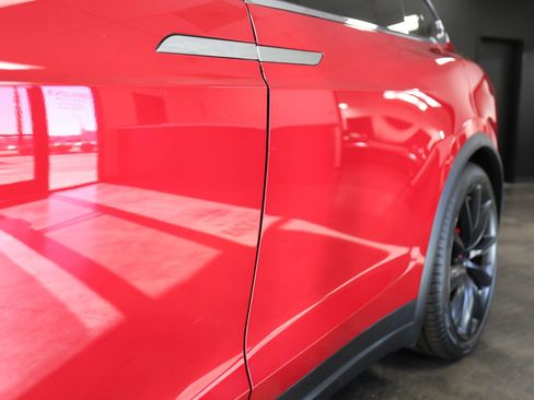 Used 2017 Tesla Model X P100D image 14