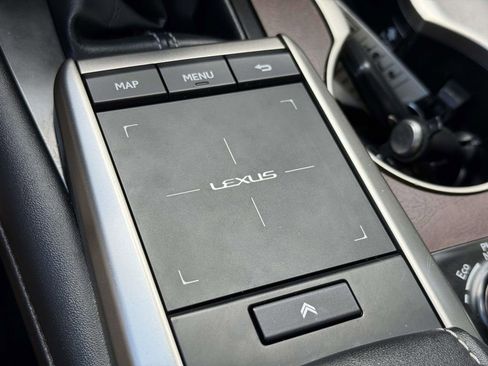 Used 2020 Lexus RX 350L Premium image 24