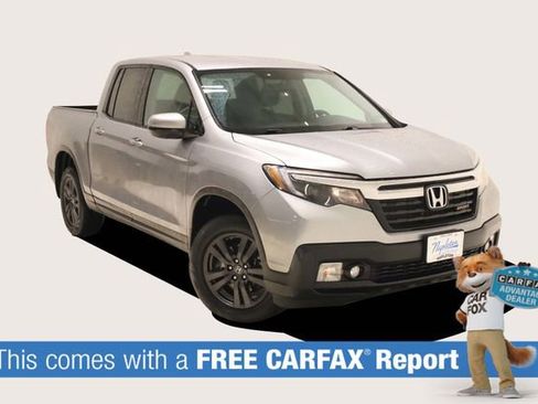 Used 2019 Honda Ridgeline Sport image 2