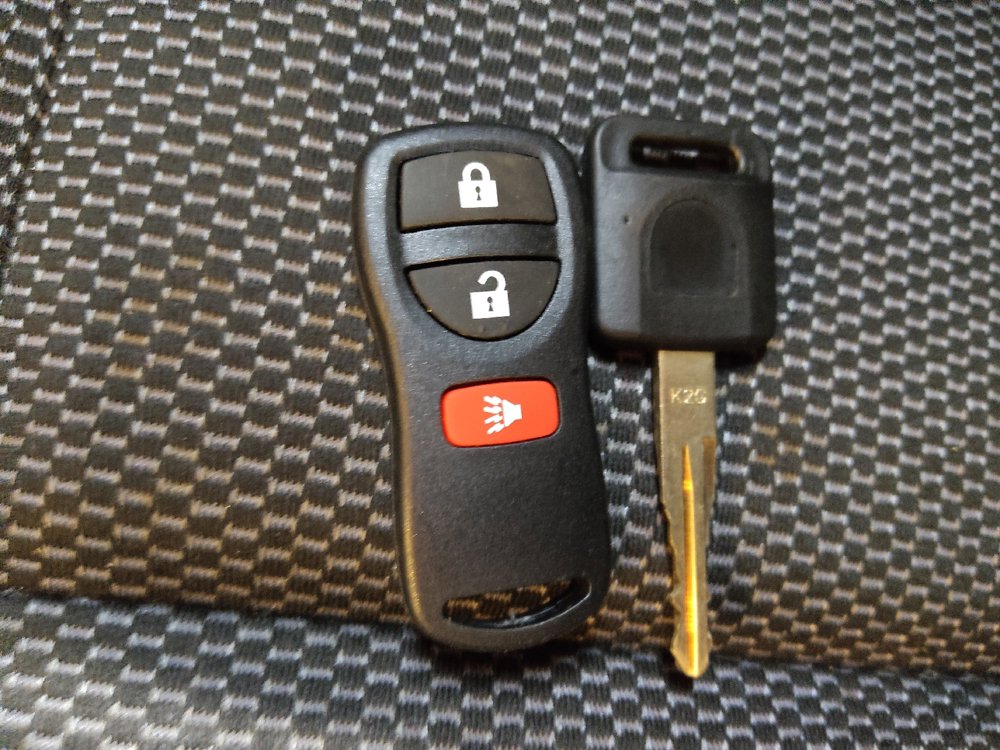 Used 2019 Nissan Versa SV FWD image 32