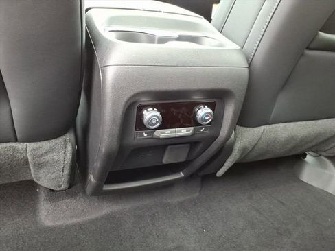 New 2026 GMC Acadia Elevation w/ Elevation Premium Package image 17