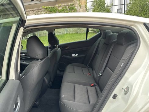 Used 2021 Nissan Altima 2.5 S w/ Driver Assist Package image 11