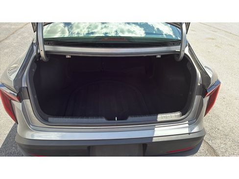 Used 2025 Kia K4 FWD image 9