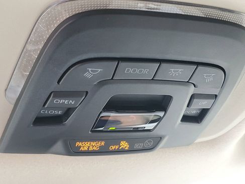 Certified 2023 Toyota Corolla Cross XLE w/ Convenience Package FWD image 30