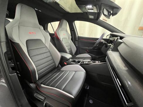 Used 2024 Volkswagen GTI Autobahn image 13