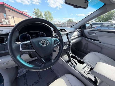 Used 2017 Toyota Camry XLE FWD image 15