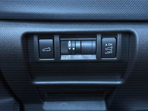 Used 2026 Subaru Forester Premium image 33