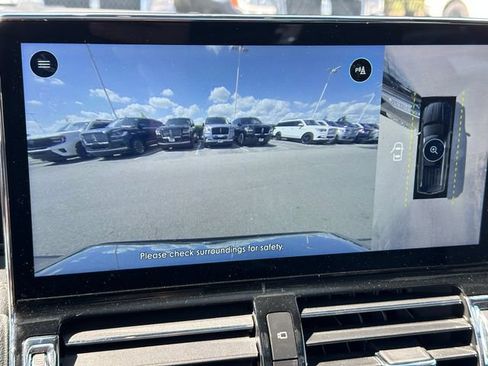 Used 2022 Lincoln Navigator Reserve w/ Equipment Group 201A AWD/4WD image 31