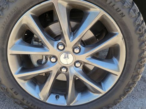 Used 2017 Dodge Durango GT w/ Nav & Power Liftgate Group RWD image 18