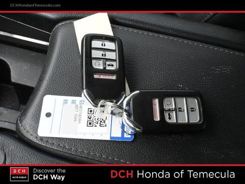 Used 2017 Honda Civic EX-L image 8