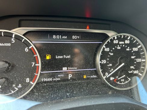 Used 2023 Nissan Rogue SV AWD/4WD image 6