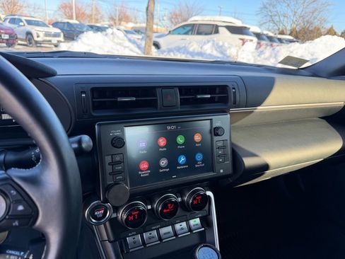 Used 2025 Toyota GR86 Premium w/ ALL Weather Mat Package (TMS) image 12