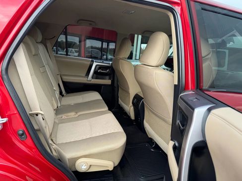 Used 2019 Toyota 4Runner SR5 image 13