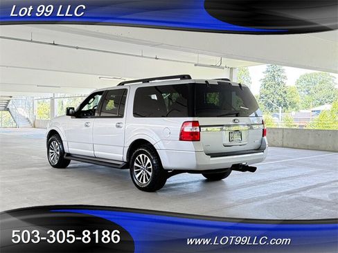 Used 2015 Ford Expedition EL XLT w/ Equipment Group 202A AWD/4WD image 11