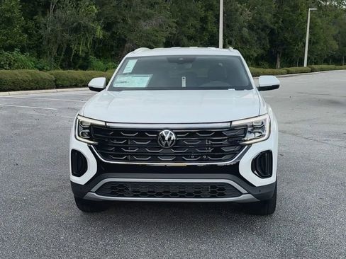 New 2026 Volkswagen Atlas Cross Sport SE image 3