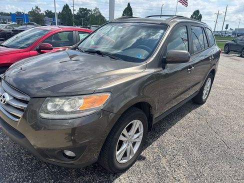 Used 2012 Hyundai Santa Fe SE AWD/4WD image 3