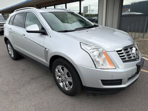 Used 2014 Cadillac SRX Luxury AWD/4WD image 2