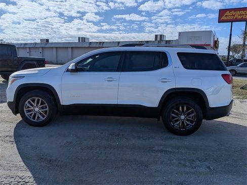 Used 2017 GMC Acadia SLT image 6