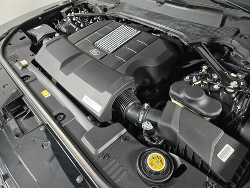 Used 2021 Land Rover Range Rover Westminster Edition image 21