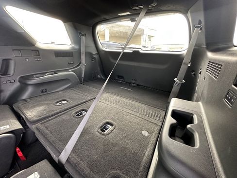 Certified 2025 Hyundai Palisade Calligraphy image 27