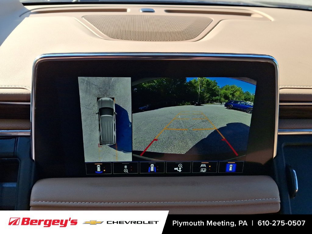 Certified 2024 Chevrolet Suburban Premier AWD/4WD image 19