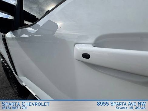 Used 2024 Ford F350 Lariat w/ Lariat Ultimate Package AWD/4WD image 14