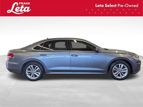 Used 2020 Volkswagen Passat 2.0T SE image 7