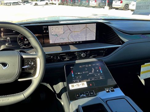 New 2026 INFINITI QX80 Autograph w/ Premium Cargo Package image 19