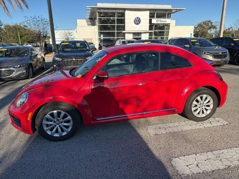 Used 2019 Volkswagen Beetle 2.0T S image 3