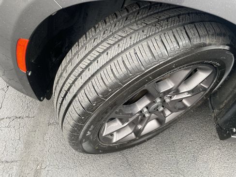 Used 2018 Dodge Charger GT image 9