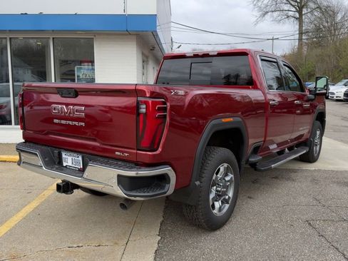 Used 2026 GMC Sierra 2500 SLT w/ SLT Premium Package AWD/4WD image 4