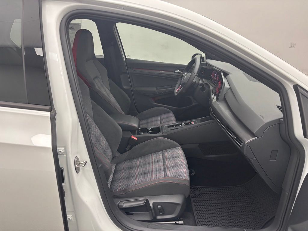 Used 2022 Volkswagen GTI SE w/ Black Wheel Package FWD image 29