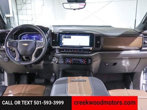 Used 2024 Chevrolet Silverado 2500 High Country w/ High Country Premium Package image 8