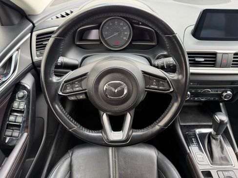 Used 2018 MAZDA MAZDA3 Touring image 25