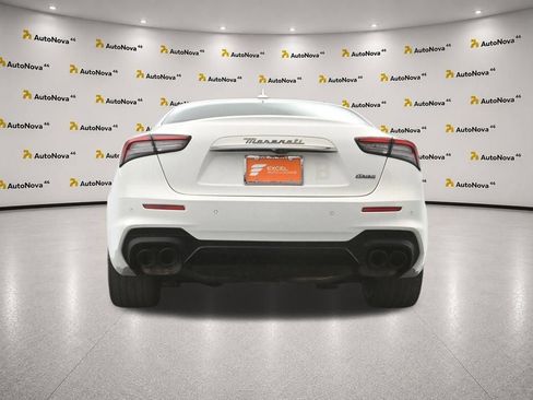 Used 2022 Maserati Ghibli Modena RWD image 54