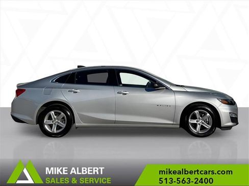 Used 2020 Chevrolet Malibu LS image 3