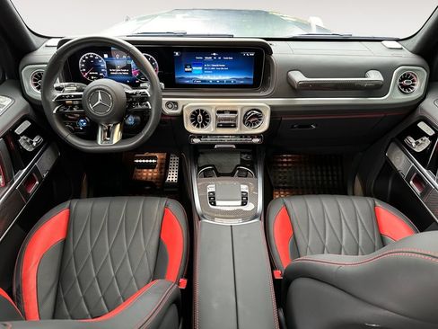 Used 2025 Mercedes-Benz G 63 AMG 4MATIC image 10