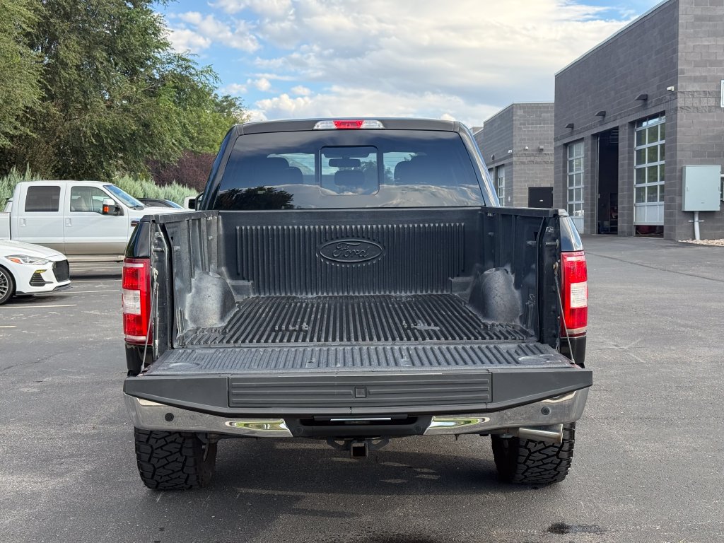 Used 2018 Ford F150 XLT w/ Equipment Group 302A Luxury AWD/4WD image 12